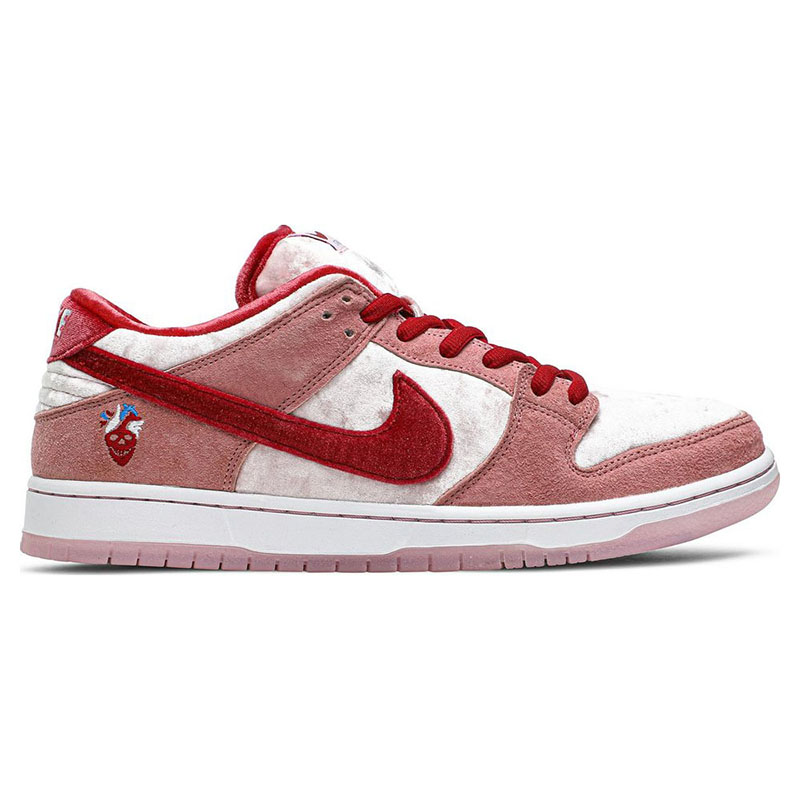 STRANGELOVE X DUNK LOW SB 