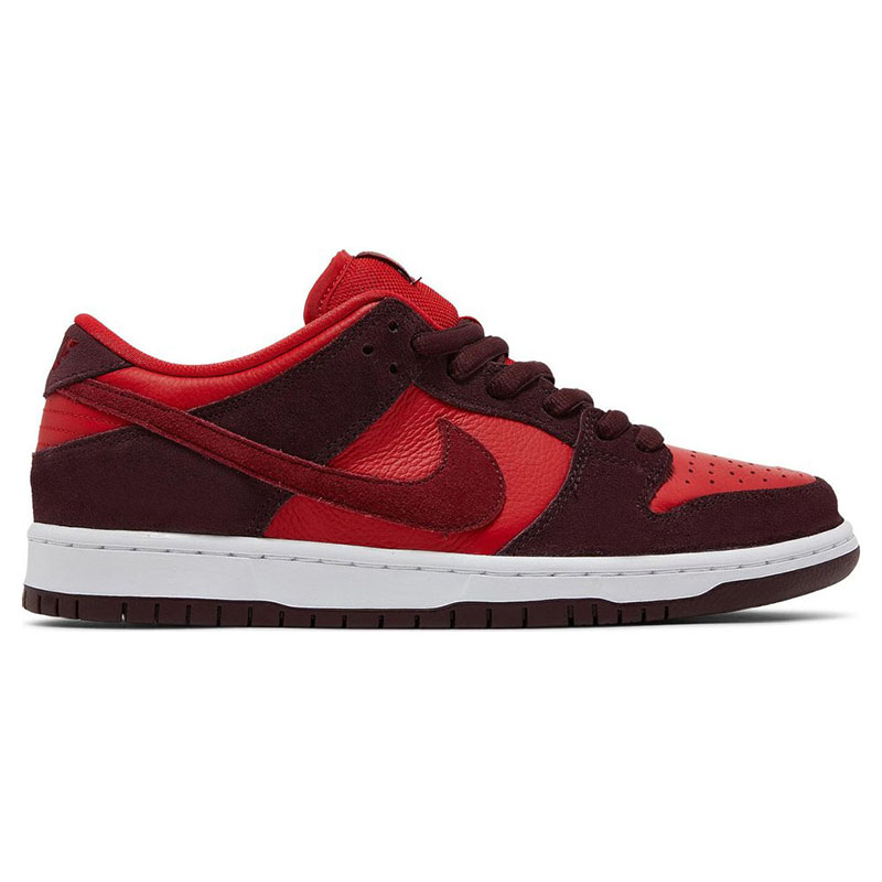 DUNK LOW PRO SB 