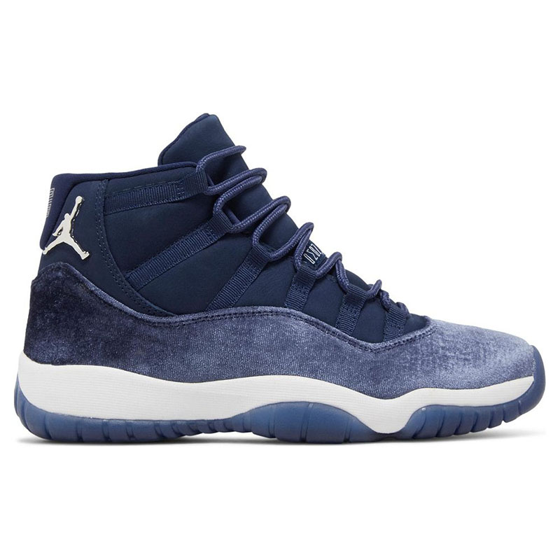 AIR JORDAN 11 RETRO