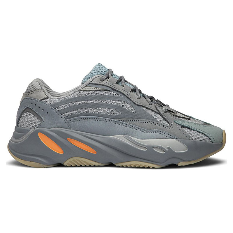 YEEZY BOOST 700 V2 