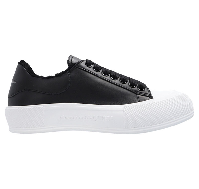 Alexander McQueen Wmns Deck Lace-Up Plimsoll ''Black White Shearling''