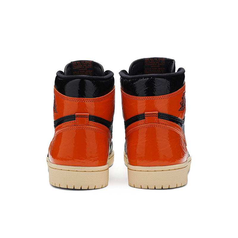 AIR JORDAN 1 RETRO HIGH OG 