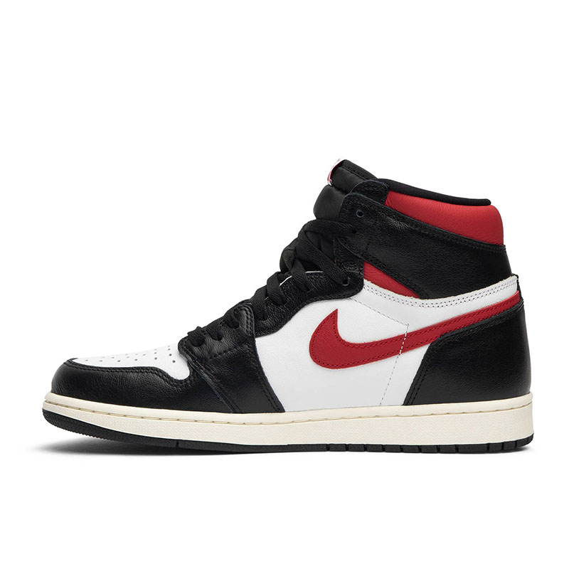AIR JORDAN 1 RETRO HIGH OG "GYM RED"