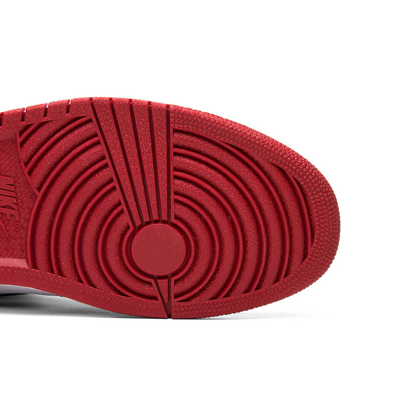AIR JORDAN 1 RETRO HIGH OG 'CHICAGO'