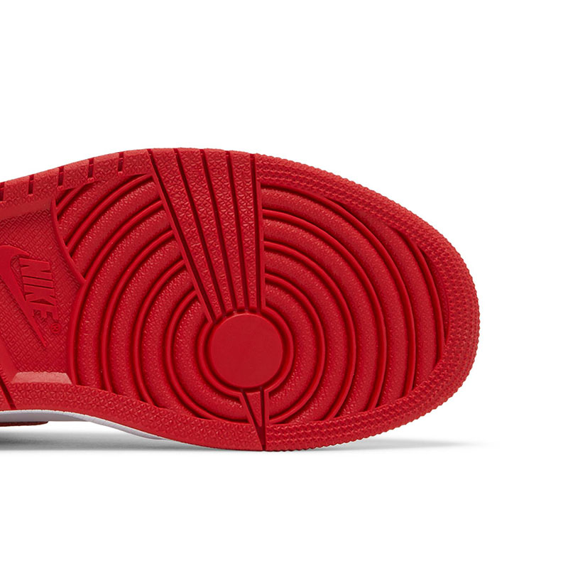 AIR JORDAN 1 RETRO HIGH OG 