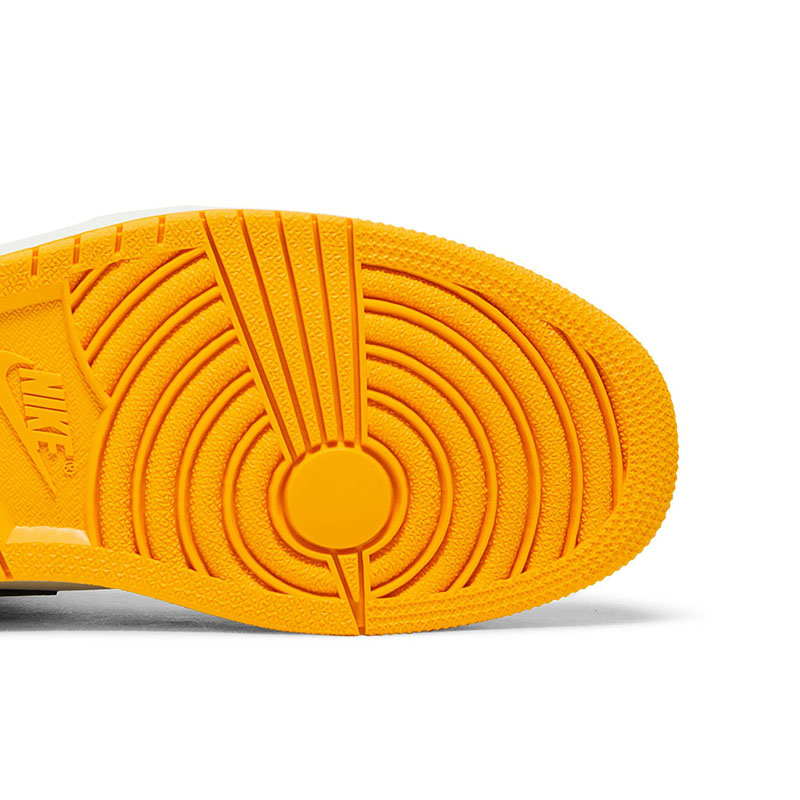 AIR JORDAN 1 HIGH OG “TAXI”
