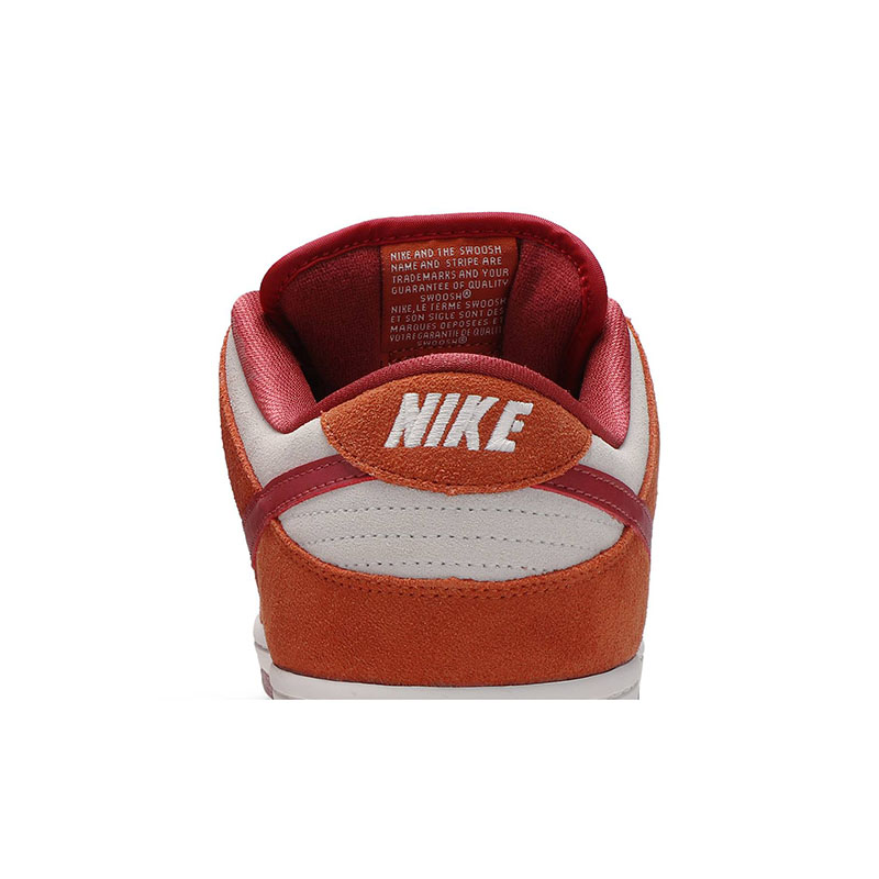 DUNK LOW PRO SB 
