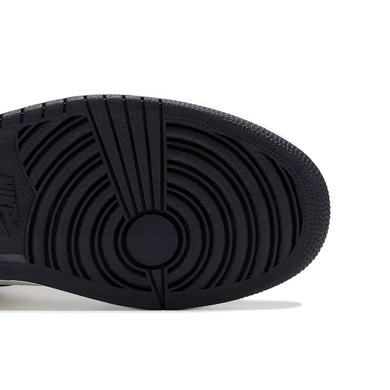 AIR JORDAN 1 HIGH OG DEFIANT "LA TO CHICAGO"