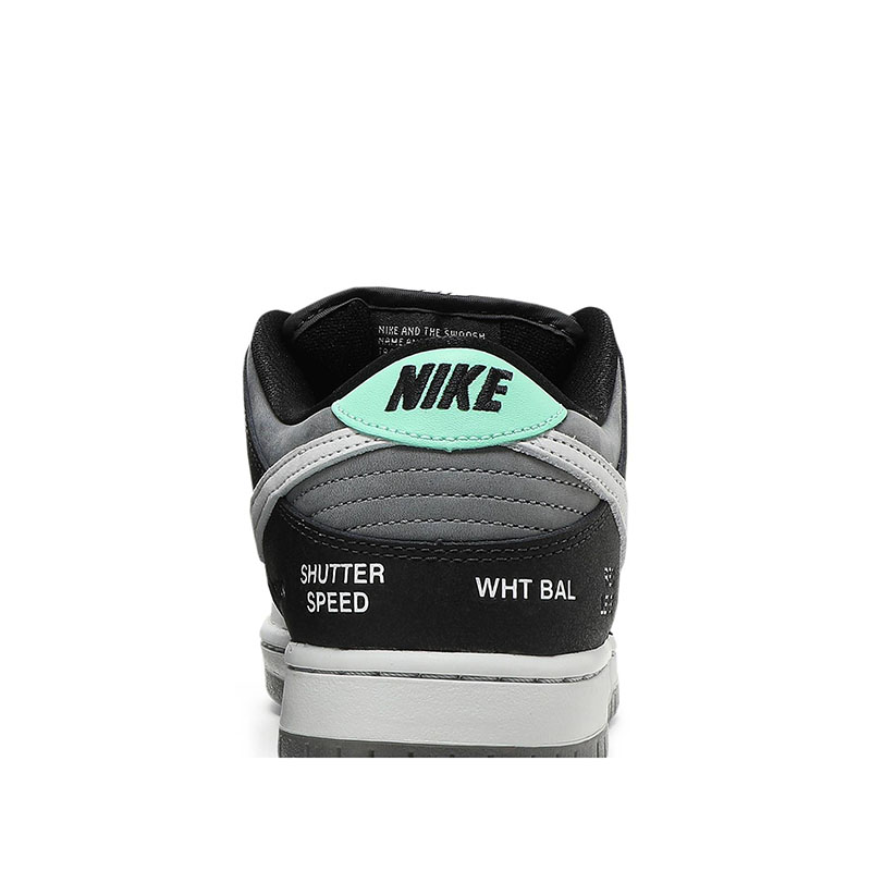 DUNK LOW SB