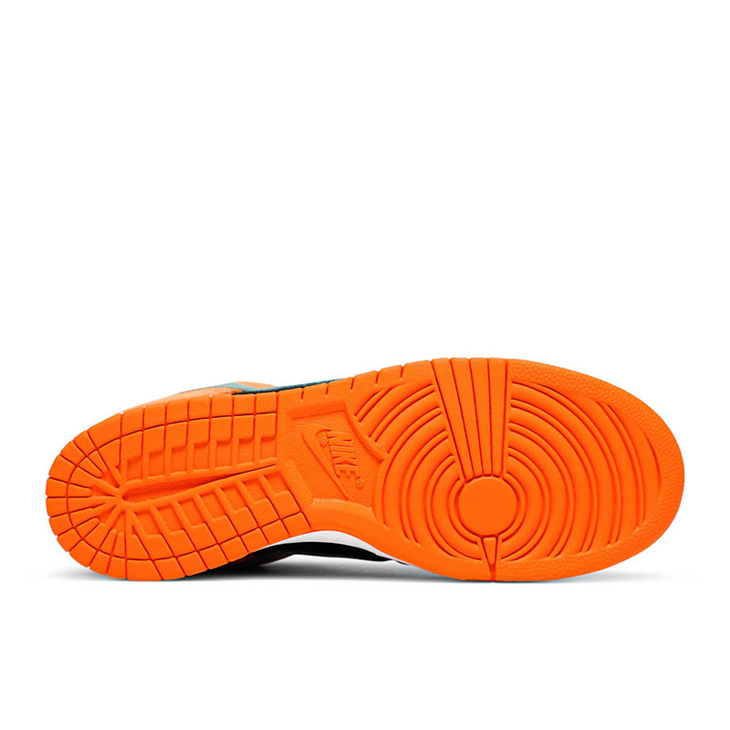 DUNK LOW SP RETRO 