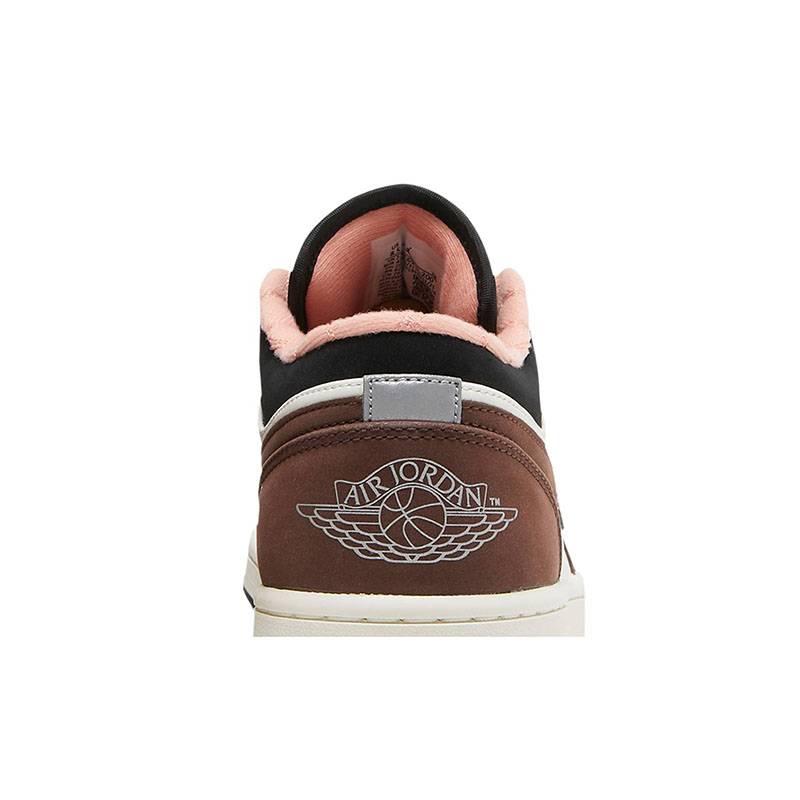 AIR JORDAN 1 LOW 