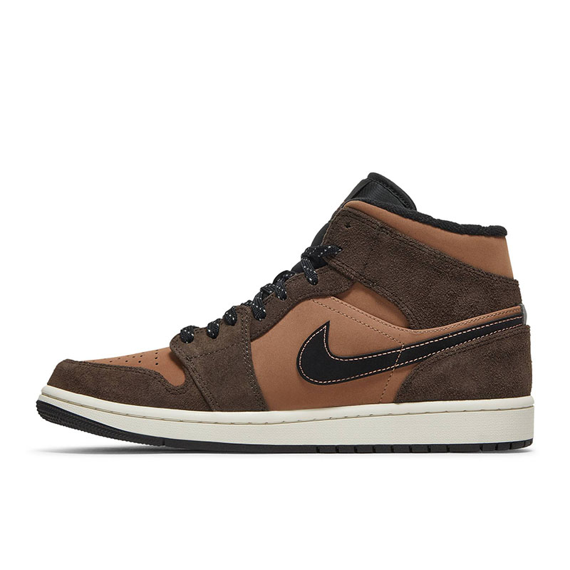 AIR JORDAN 1 MID SE 