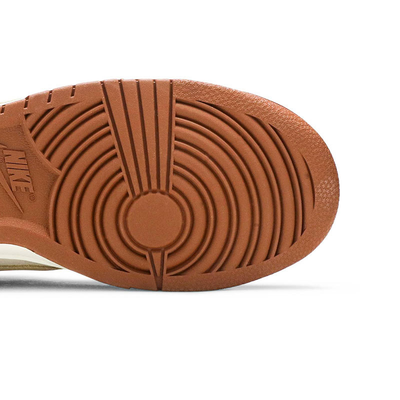 DUNK LOW PREMIUM 