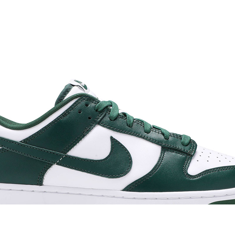 DUNK LOW 