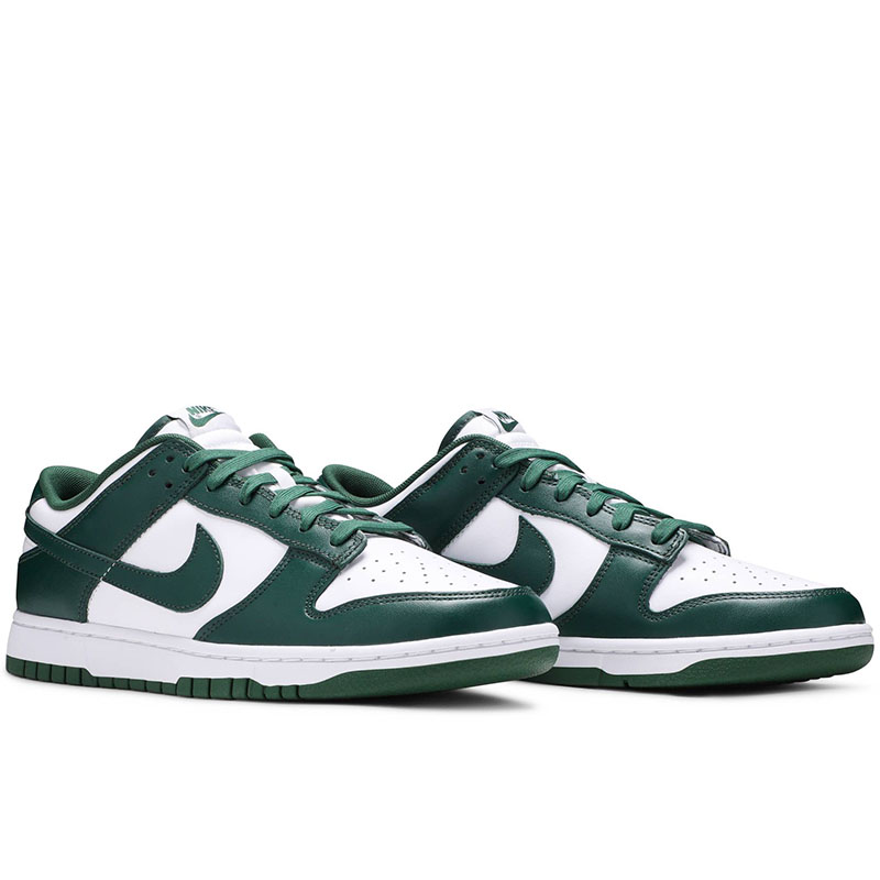 DUNK LOW 