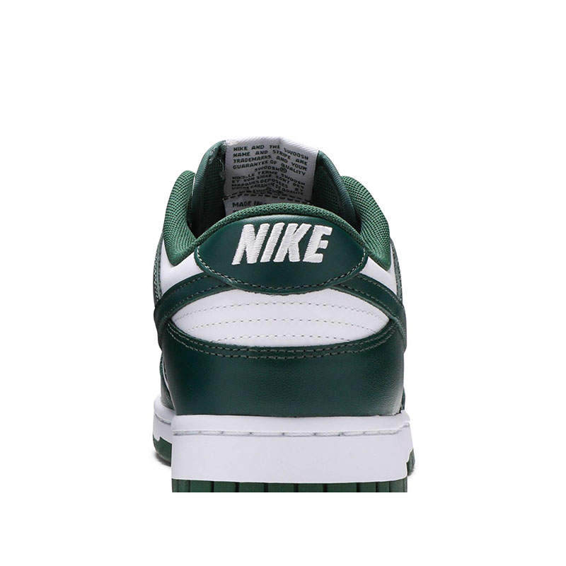 DUNK LOW 