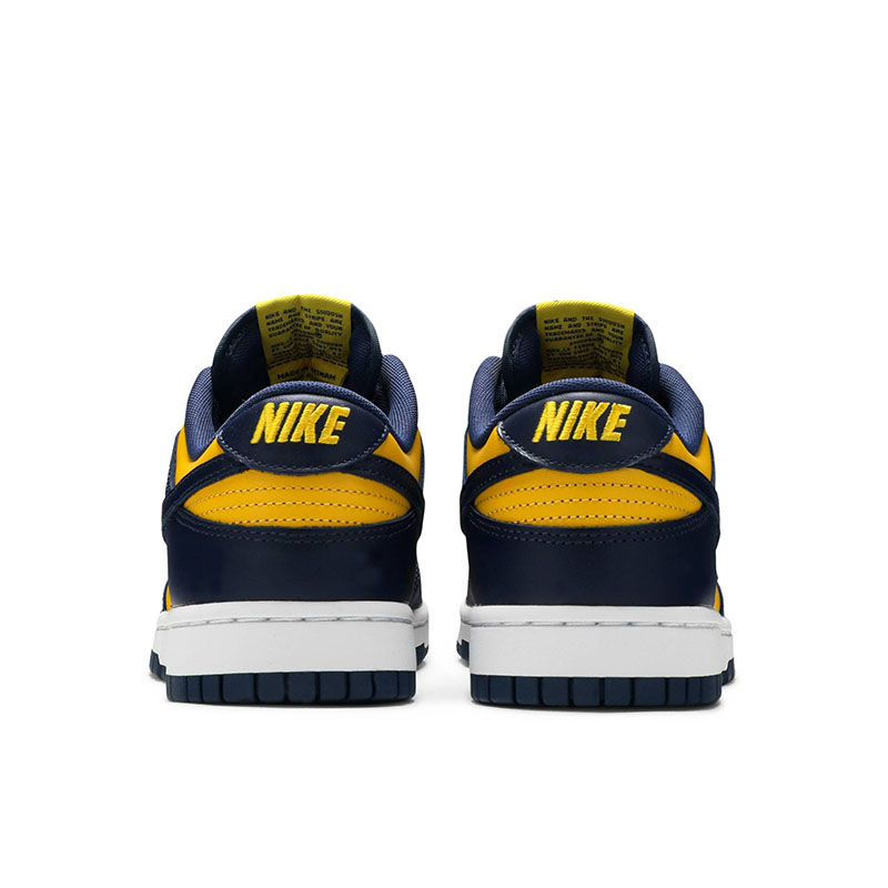 DUNK LOW 