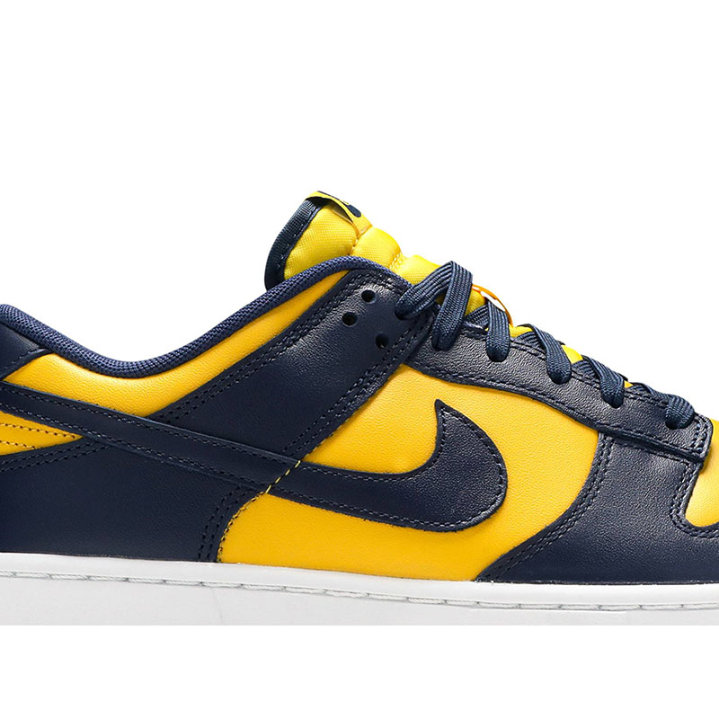 DUNK LOW 