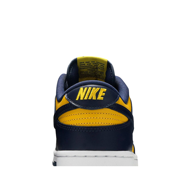 DUNK LOW 