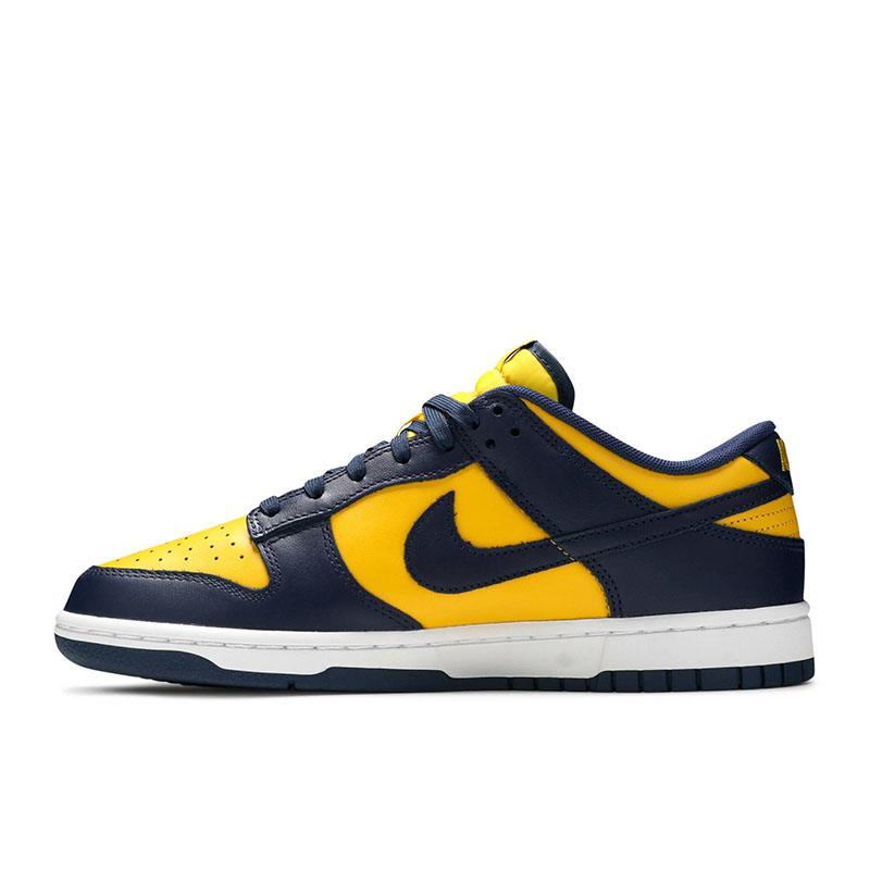 DUNK LOW 