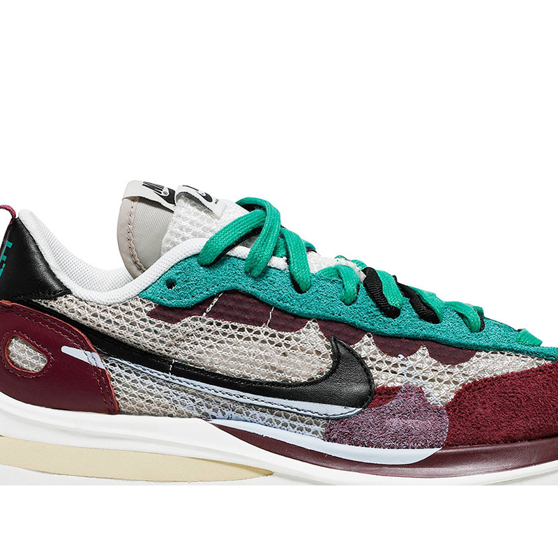 SACAI X VAPORWAFFLE SP ''STRING VILLAIN RED''