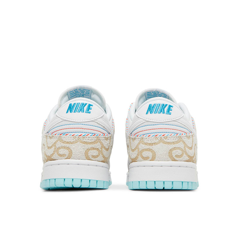 Dunk Low SE 