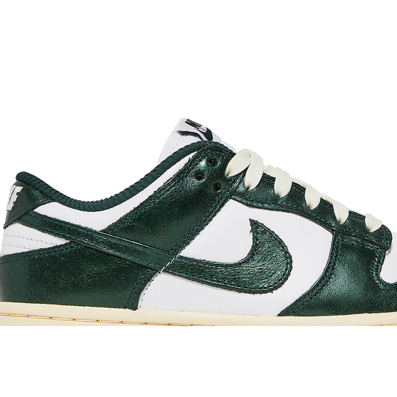 DUNK LOW 