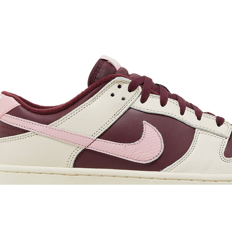 DUNK LOW 