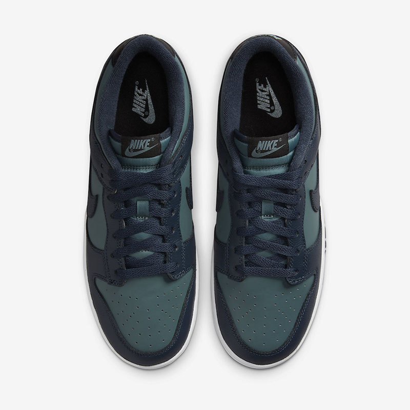 DUNK LOW PREMIUM 