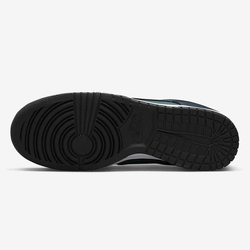 DUNK LOW PREMIUM 