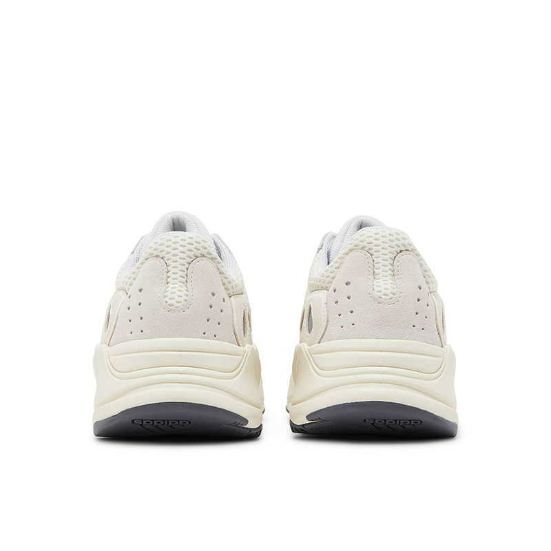 YEEZY BOOST 700 "ANALOG"