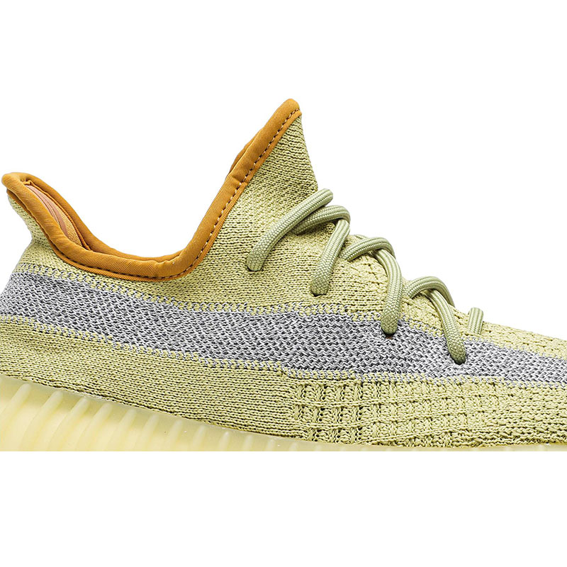 YEEZY BOOST 350 V2 