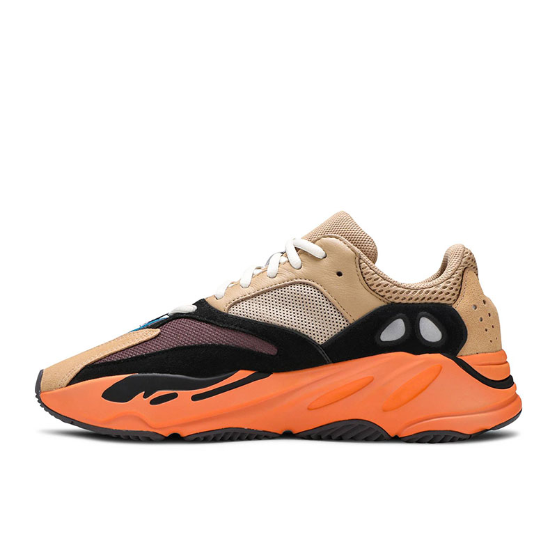YEEZY BOOST 700 