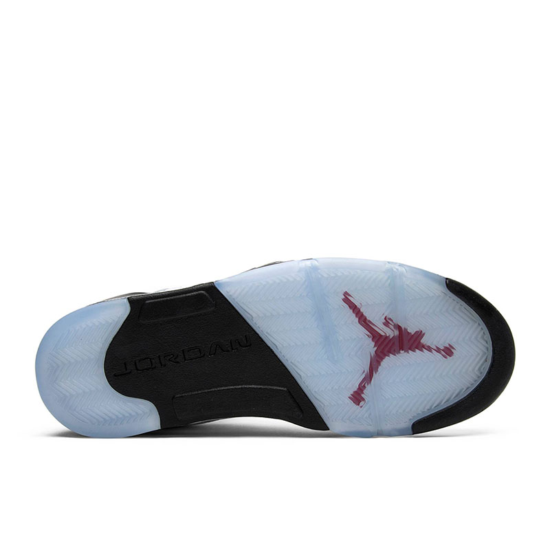 AIR JORDAN 5 RETRO "WHITE CEMENT"