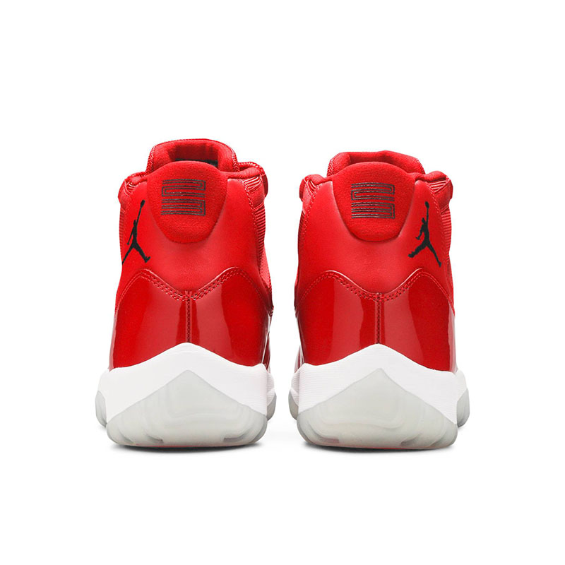 AIR JORDAN 11 RETRO 