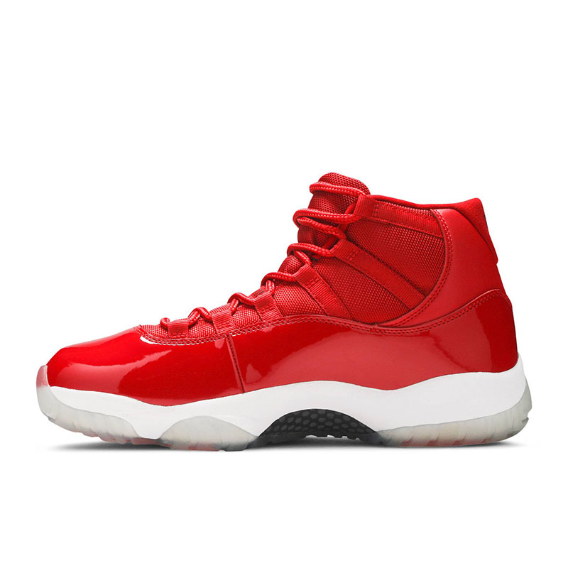 AIR JORDAN 11 RETRO 