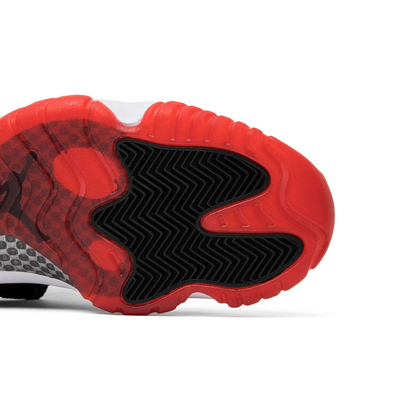 AIR JORDAN 11 RETRO LOW 