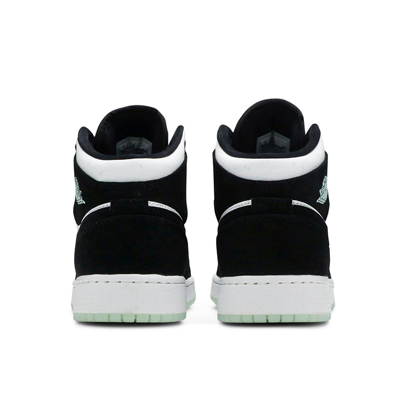 AIR JORDAN 1 MID SE GS 
