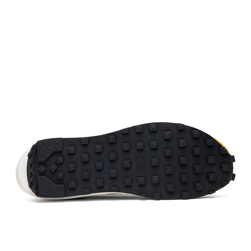 SACAI X LDWAFFLE 