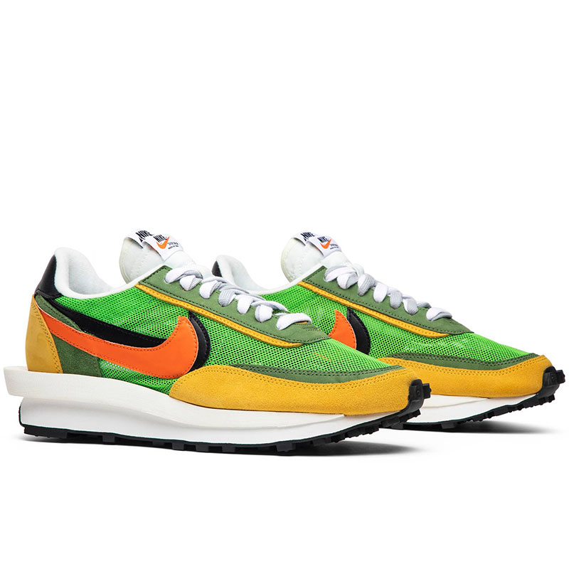SACAI X LDWAFFLE 