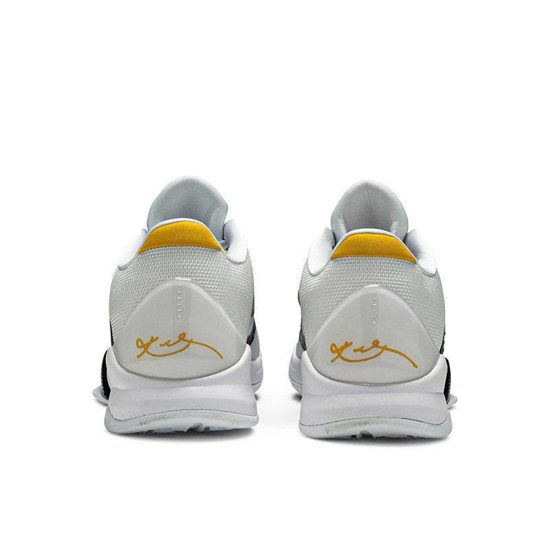 ZOOM KOBE 5 PROTRO 
