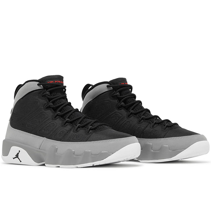 AIR JORDAN 9 RETRO 'PARTICLE GREY'