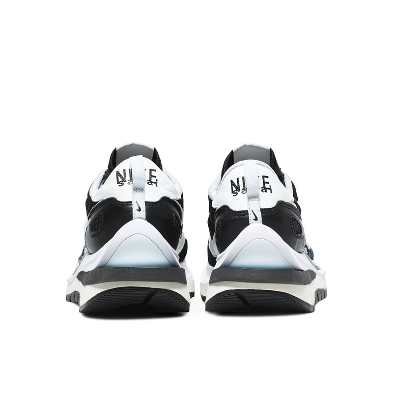 SACAI X VAPORWAFFLE ''BLACK WHITE''
