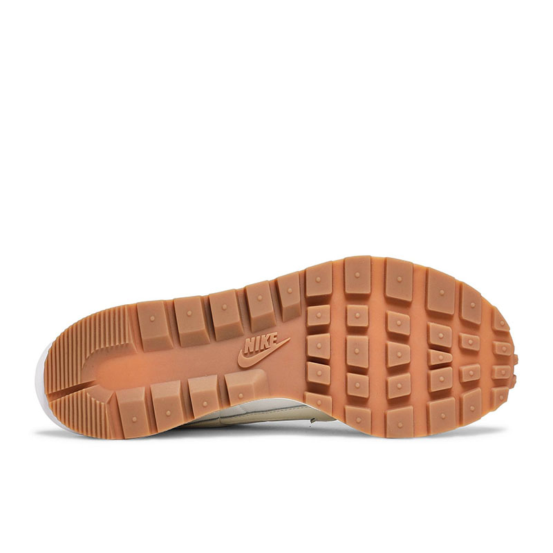 SACAI X VAPORWAFFLE 