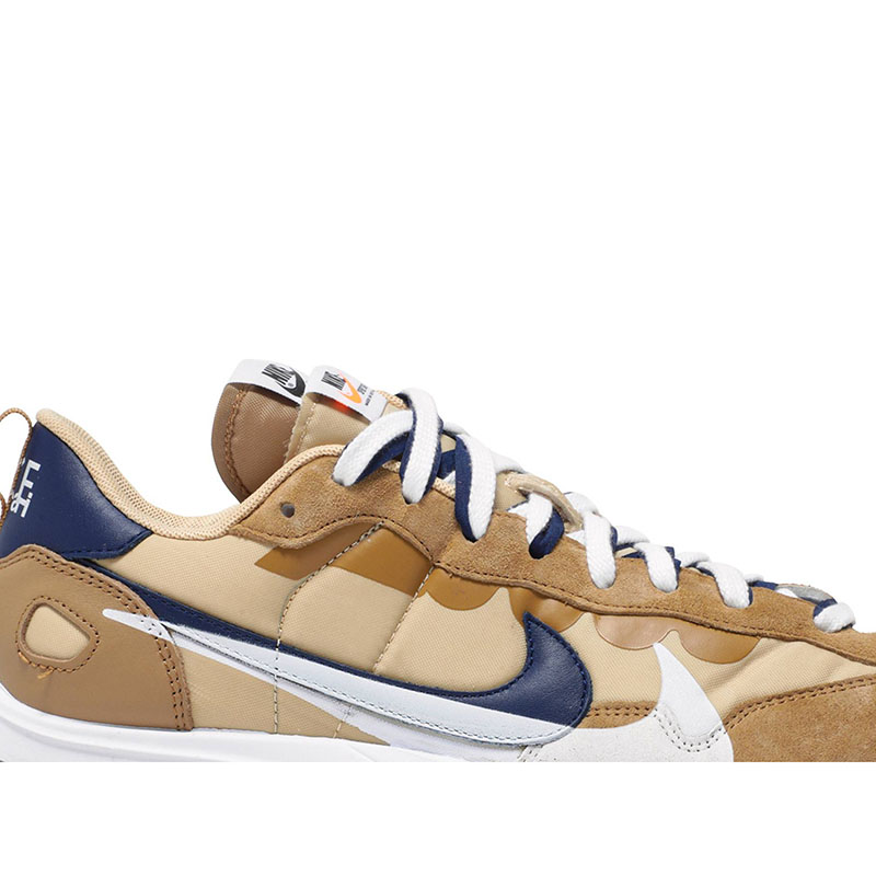 SACAI X VAPORWAFFLE 