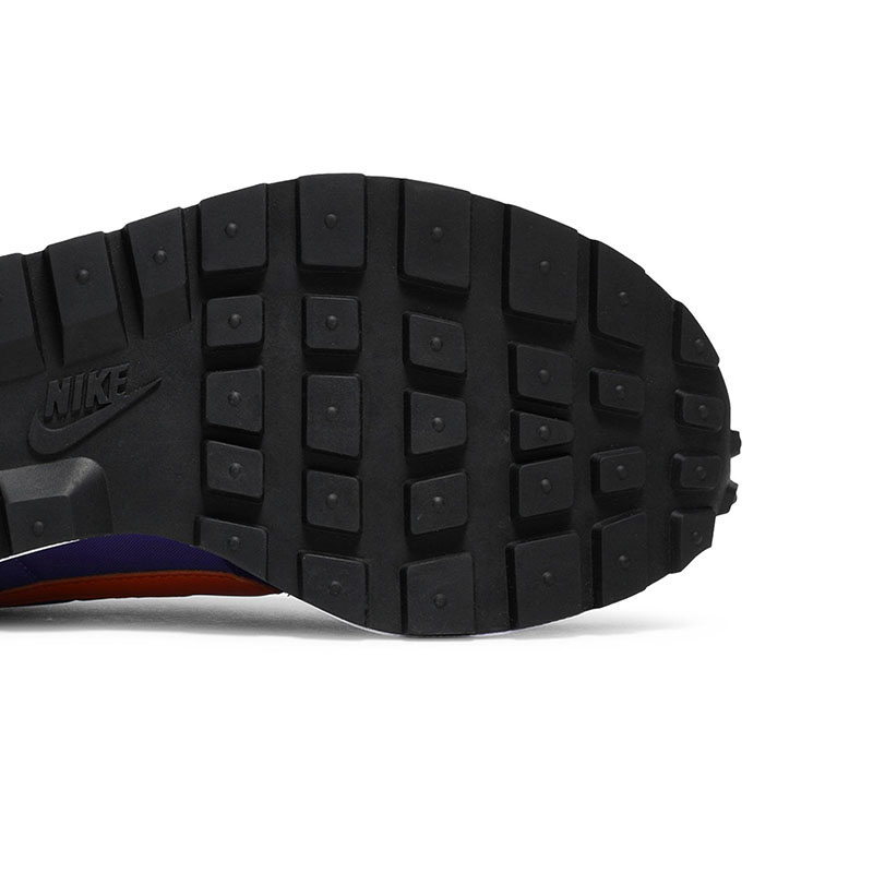 SACAI X VAPORWAFFLE 