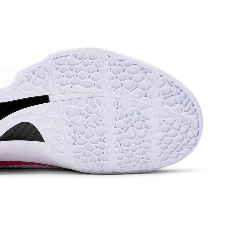 ZOOM KOBE 6 PROTRO 'THINK PINK'