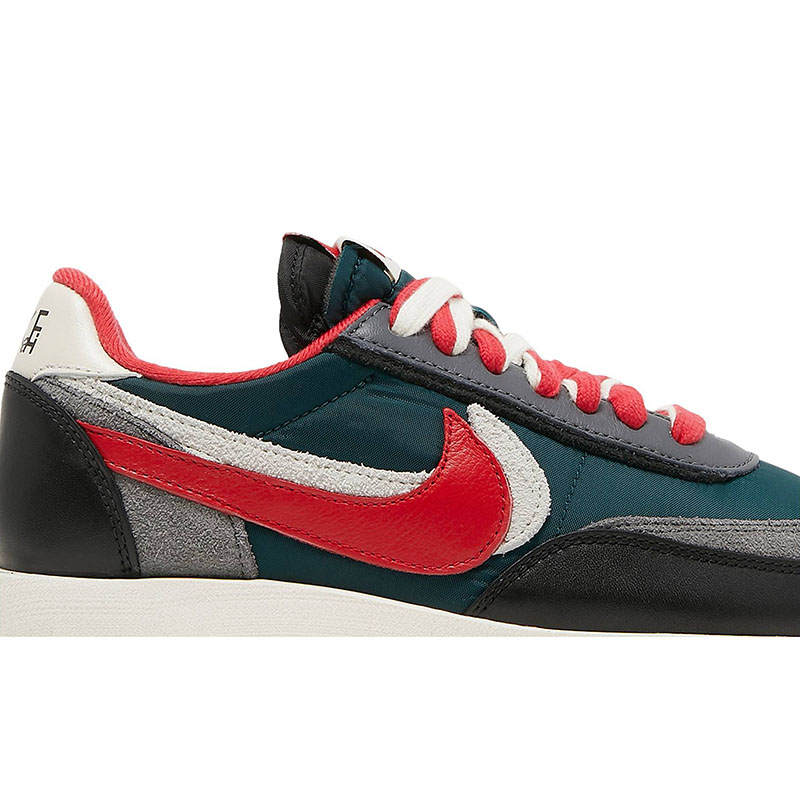 SACAI X UNDERCOVER X LDWAFFLE ''MIDNIGHT SPRUCE UNIVERSITY RED''