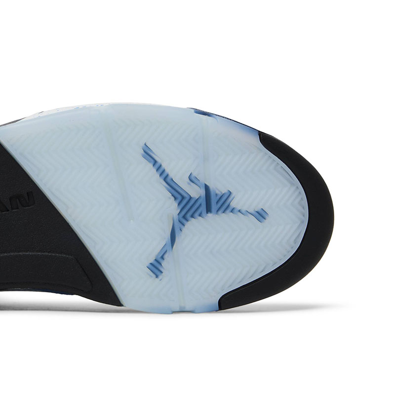 AIR JORDAN 5 UNC