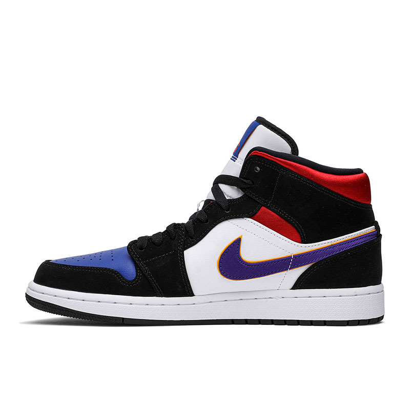 AIR JORDAN 1 MID SE  